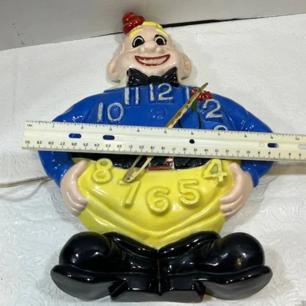 VTG Hand Painted Ceramic Wall Clown Working Clock Decor 13